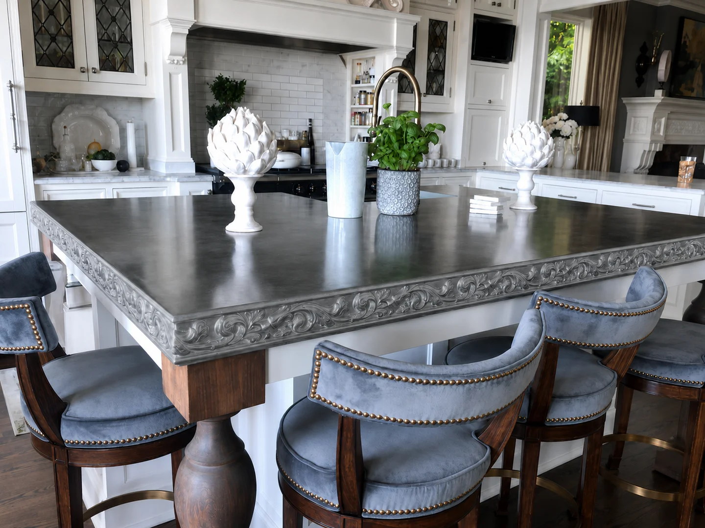 High Polish Zinc finish, Tybee with Rivets edge profile