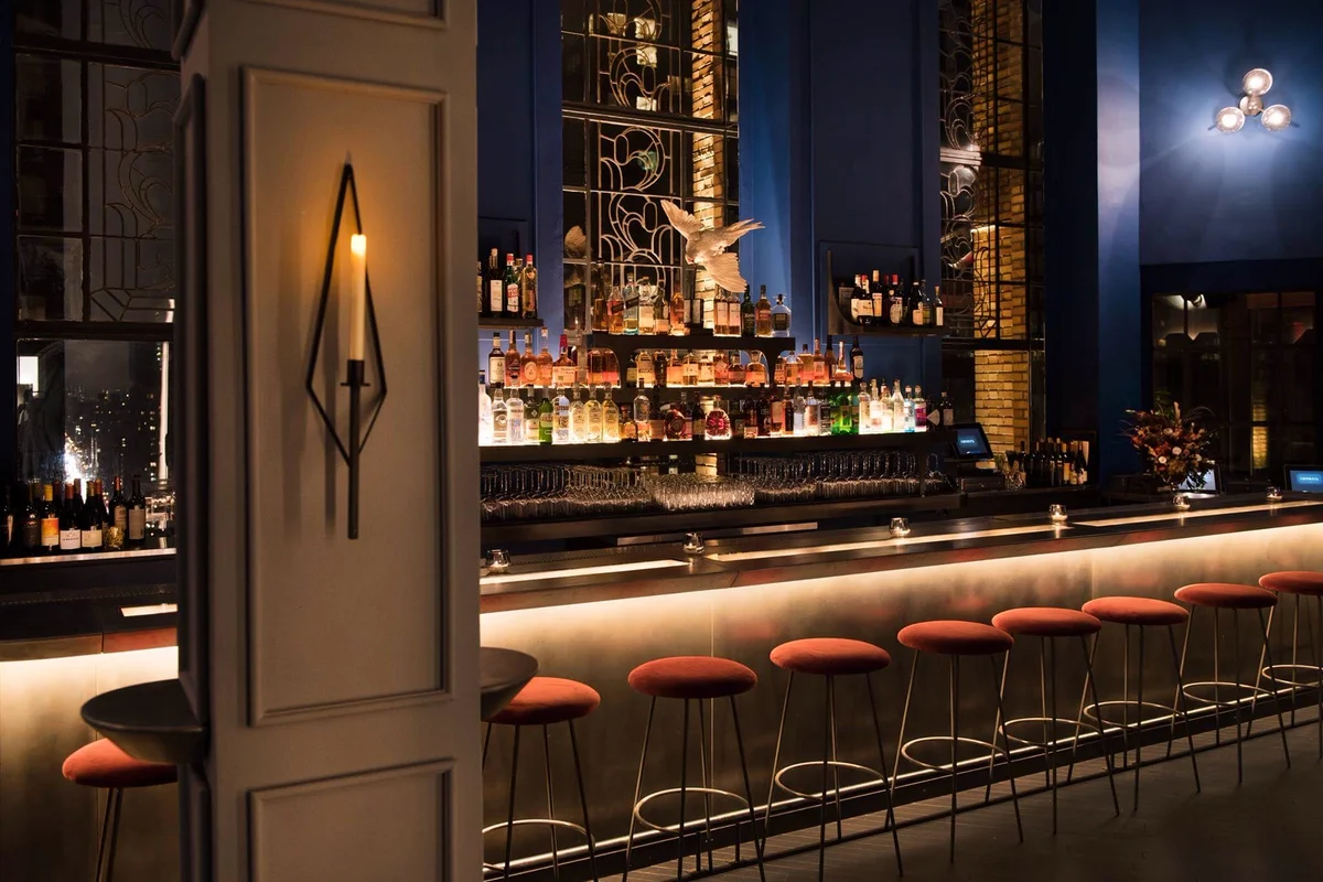 Custom cast zinc bartop by La Bastille