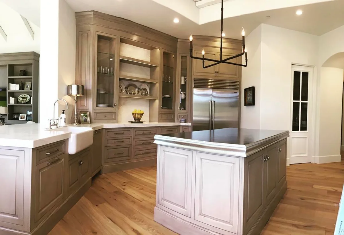 Custom cast pewter countertop by La Bastille