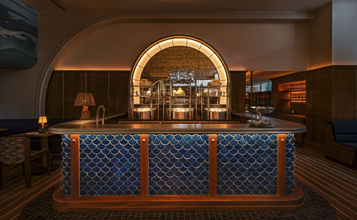 Custom cast zinc bartop by La Bastille